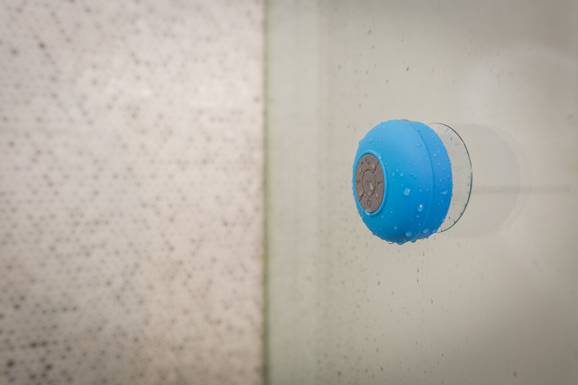 Blue waterproof bluetooth speaker